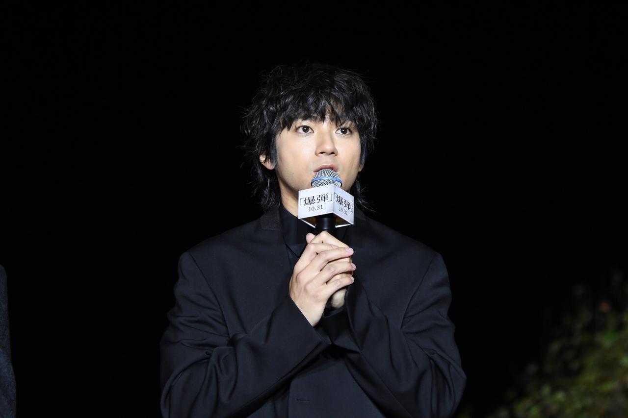 画像13: ©呉勝浩／講談社 ©2025映画『爆弾』製作委員会