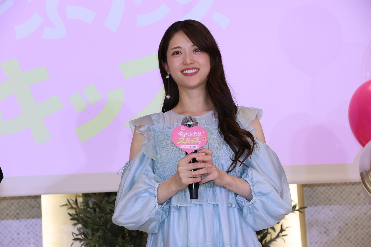 画像: 「今日もふたり、スキップで」松村沙友理・白洲迅がイベントに登壇！「ご高齢の方に声をかけてもらえることが多くなってスキップするくらいうれしかった（松村）」