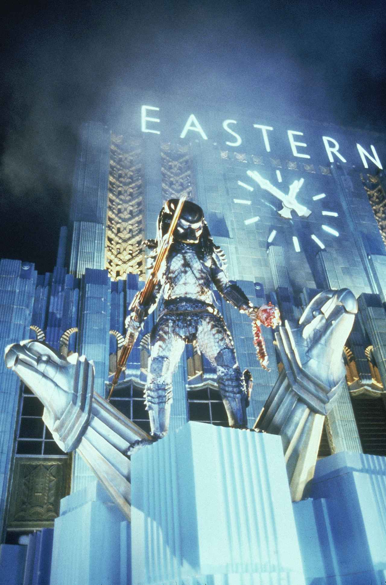 画像1: 今度は近未来のロサンゼルスにやってくる進化したプレデター