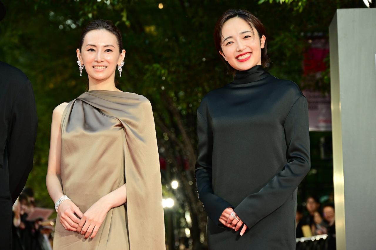 画像1: 第38回東京国際映画祭ガラ・セレクション部⾨に『ナイトフラワー』が公式出品、北川景⼦・森⽥望智・内⽥英治監督がレッドカーペットに登場!