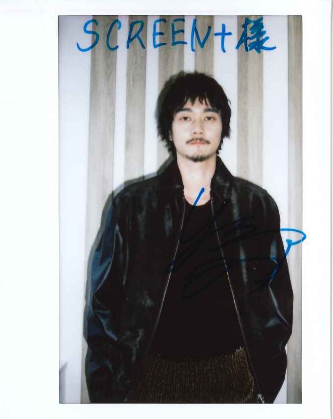 画像4: “10年前だとファンタジーや都市伝説が今だと現実に近づいてる”
『消滅世界』で演じる朔から想像する近未来――栁俊太郎インタビュー