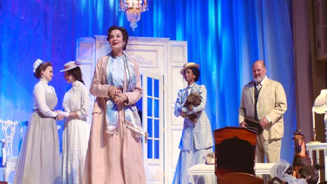 画像1: 主演ジェシカ・ラング、キャシー・ベイツ&ピアース・ブロスナンが共演!ブロードウェイの伝説的女優マリアン・セルデスをモデルにしたヒューマンドラマ『喝采』公開決定!