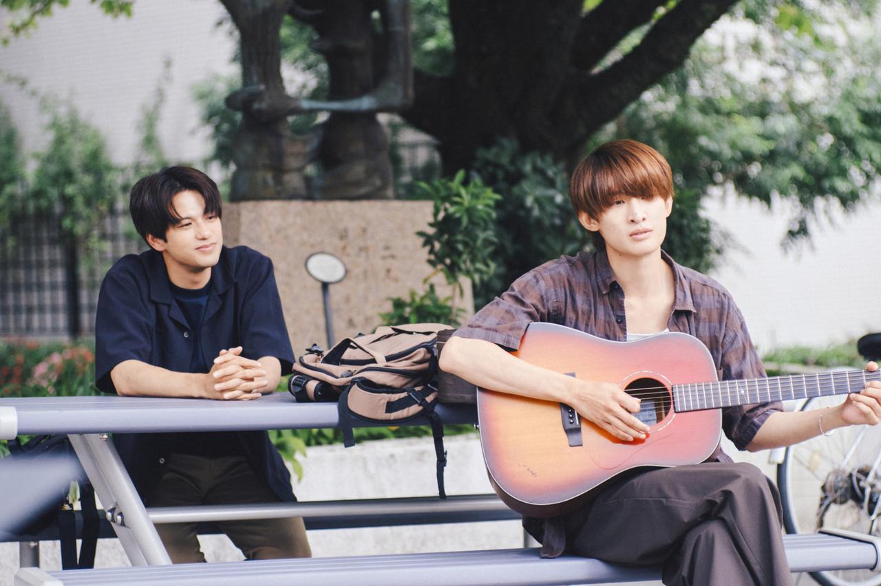 画像2: 森崎ウィン×向井康⼆(Snow Man)W主演『(LOVE SONG)』より作品を象徴する本編シーンをまとめたクリップ集が解禁!