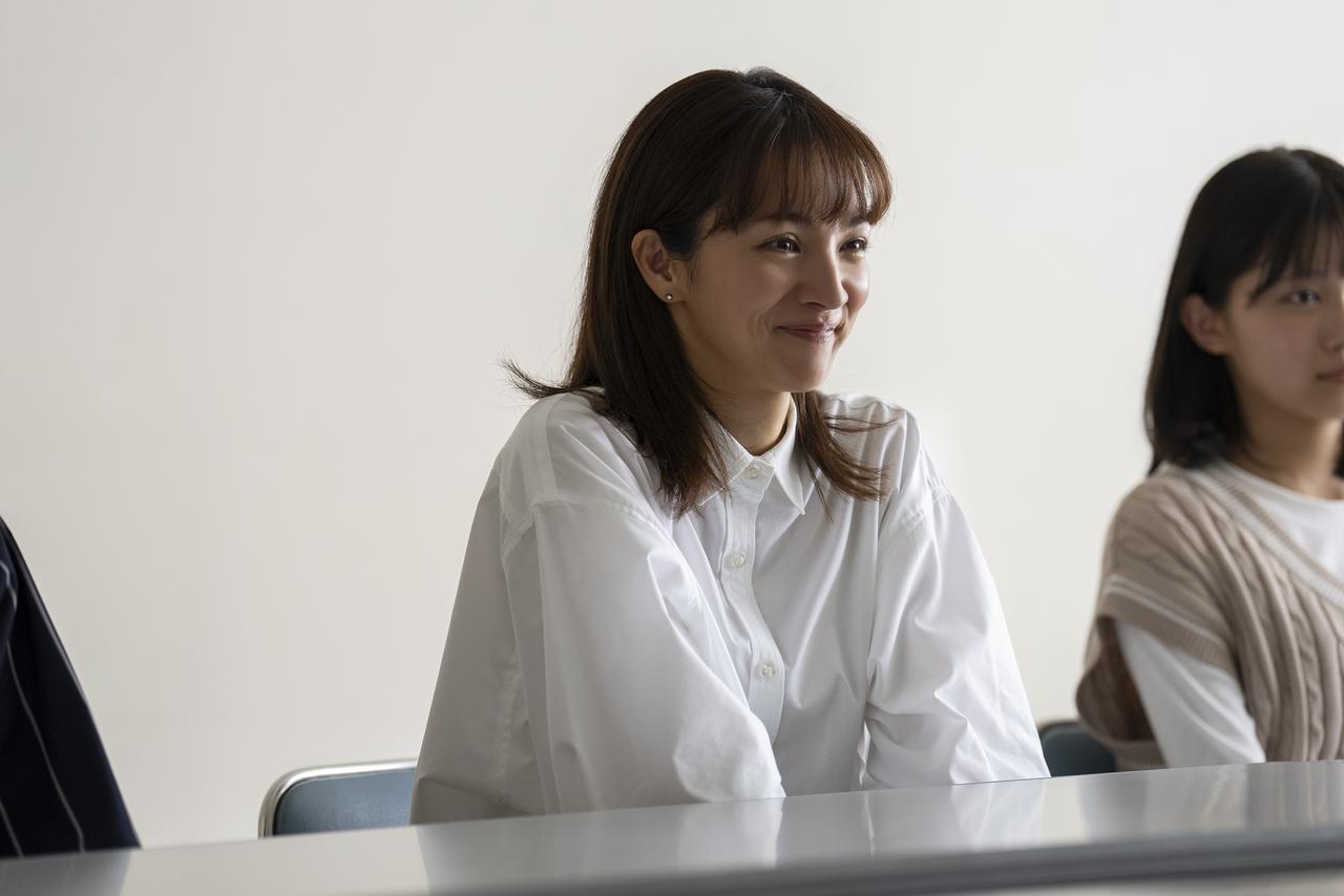 画像3: 圧倒的な主役感がありながらも等身大の主婦を演じ切った柴咲コウ