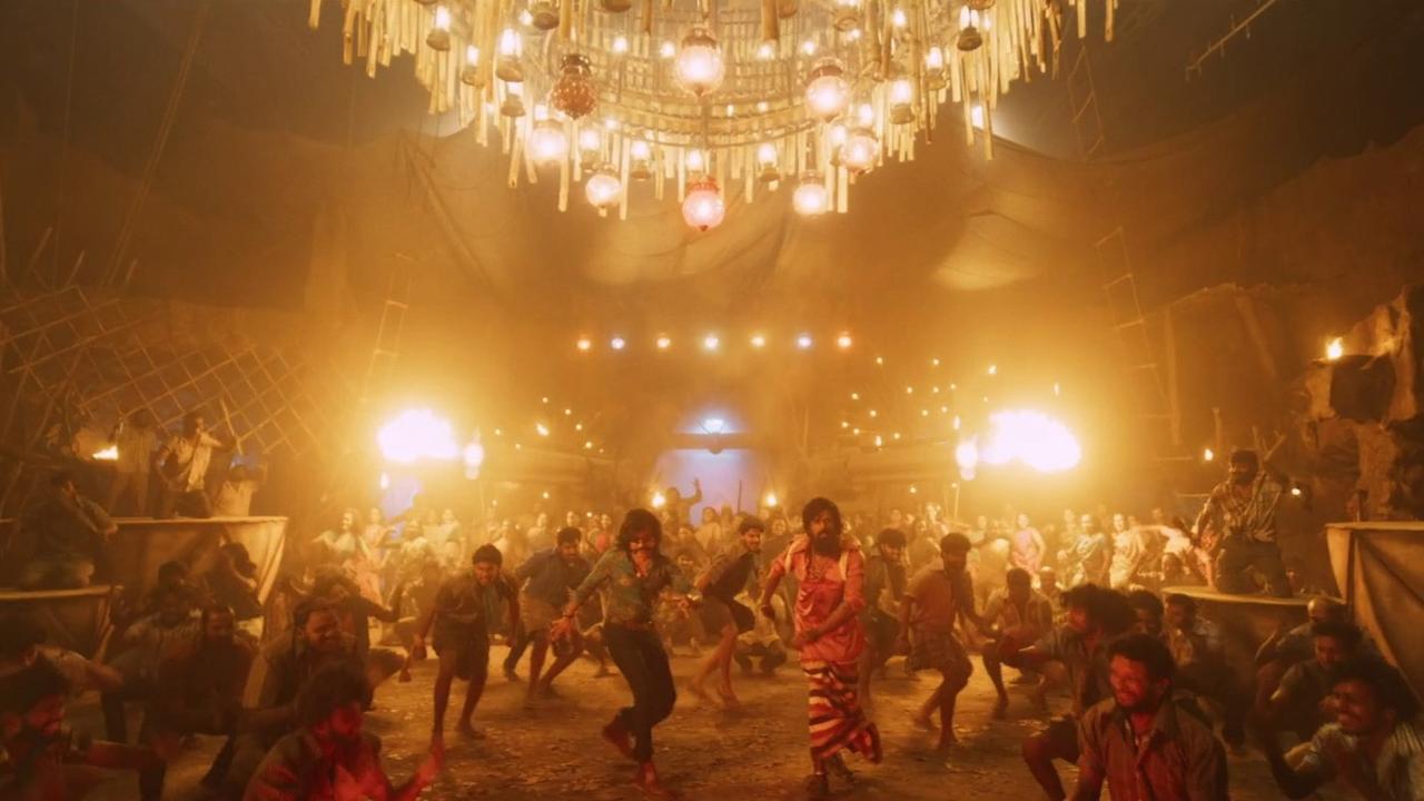 画像1: 街を牛耳るギャング、アントニーとジャッキーが踊る！