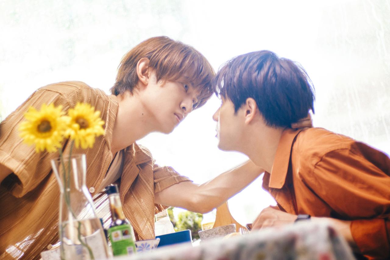 画像: 映画『（LOVE SONG）』より森崎ウィン×向井康⼆の“恋する2人に恋をした”400日の軌跡！ダイジェスト映像「Journey of 『（LOVE SONG）』」を公開！