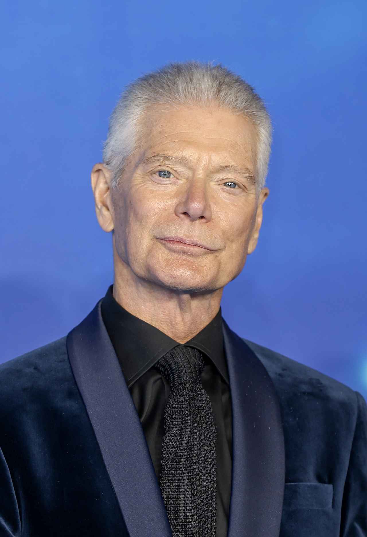 画像: スティーヴン・ラング（クオリッチ役）