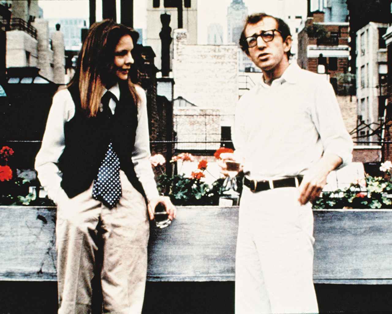 画像: 『アニー・ホール』でダイアン自身が考案したアニー・ルックはセンセーションを呼んだ