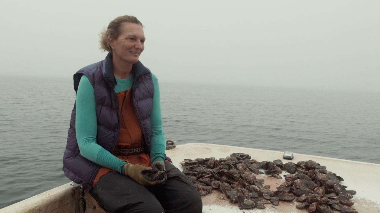 画像 : 5番目の画像 - 『水の中で息をする −彼⼥でも彼でもなく−』 - SCREEN ONLINE（スクリーンオンライン）