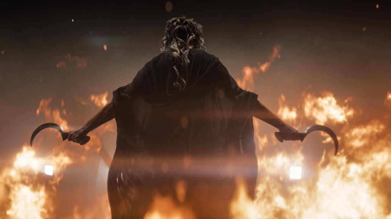 画像3: 『フィフス・エレメント』から28年、年齢不詳の輝き