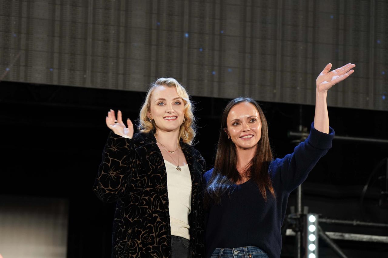 画像: 新旧「不思議ちゃん」2人のセレブ・ステージ イヴァナ・リンチ&クリスティーナ・リッチ