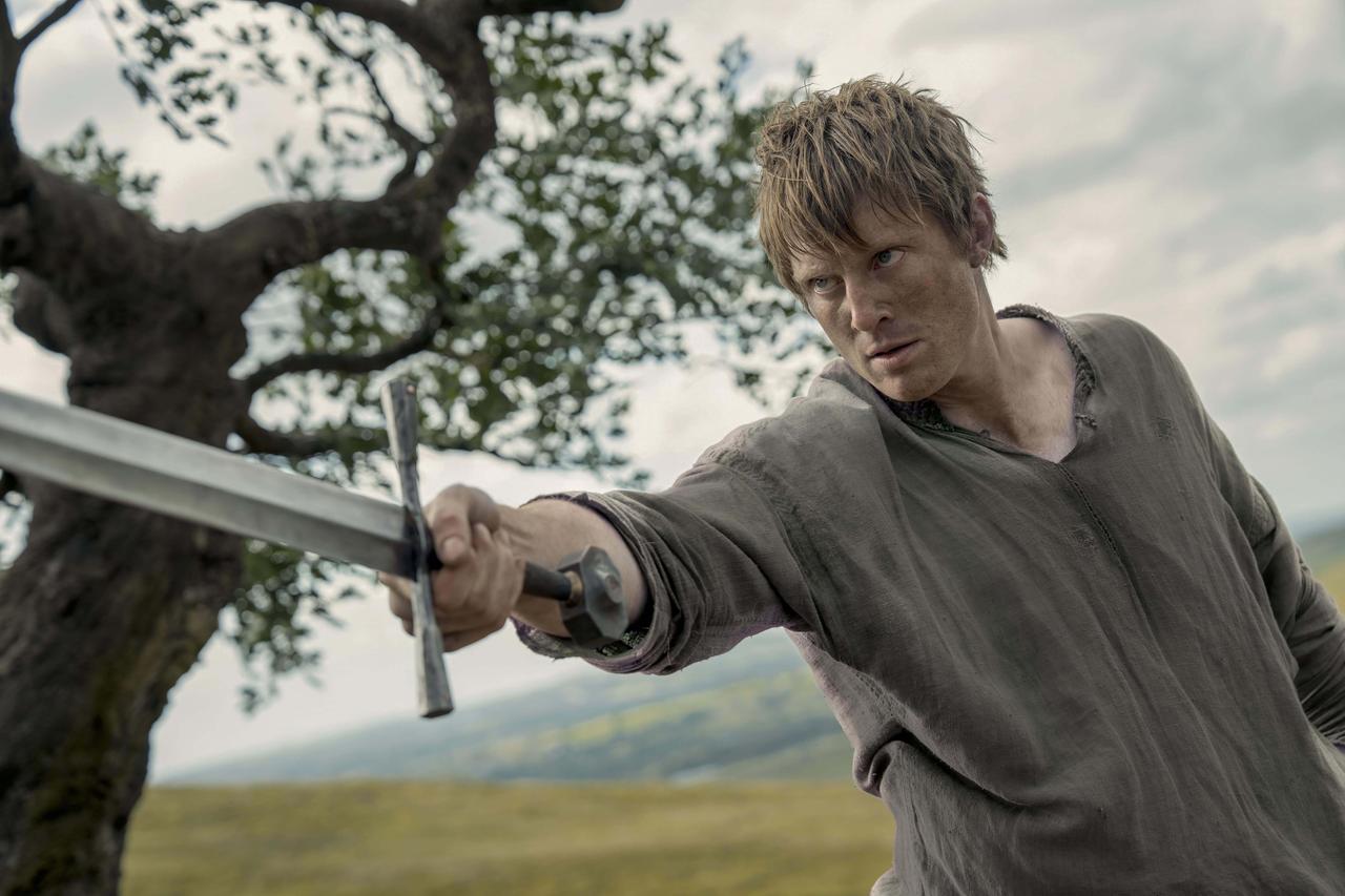 画像: サー・ダンカン（ピーター・クラフィー）