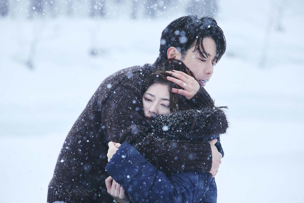 画像9: 【あなたは、どの恋を選ぶ?　恋のスイッチは、配信ドラマでONにする！】忘れていたときめきを、今。大人ラブ編「エミリー、パリへ行く」&「大人ラブ」ドラマ傑作選