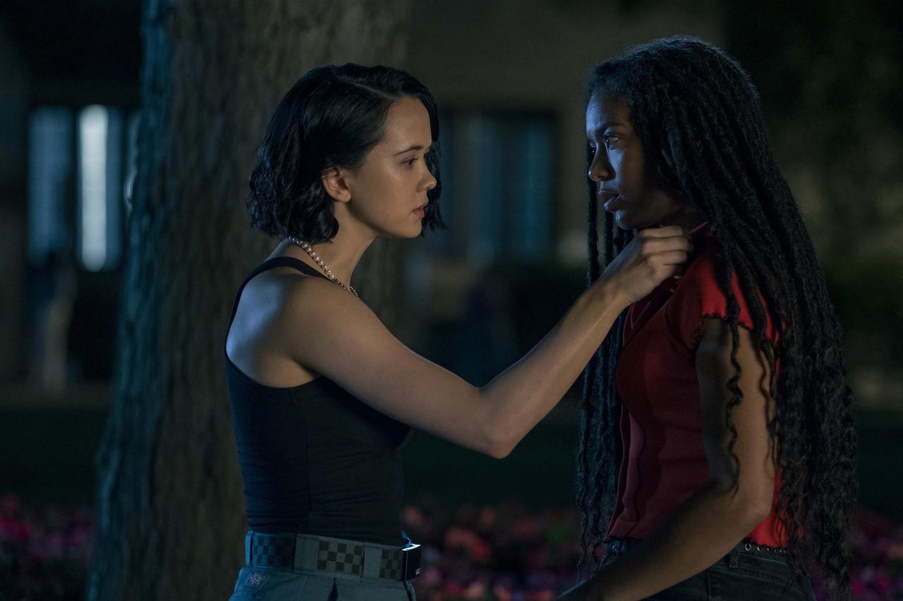 画像: 性別も姿も、愛には関係ない！魂で惹かれ合う、新時代のボーダーレスな絆 「ジェン・ブイ」（23〜）