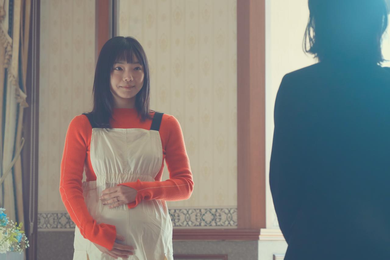 画像2: 美空と漆原は「向き合う」関係ではなく「同じ方向を見る」関係