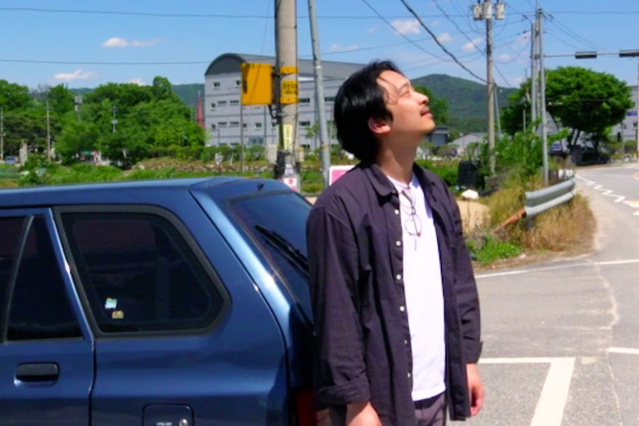 画像1: ホン・サンス監督にとって詩人は芸術家を象徴する存在