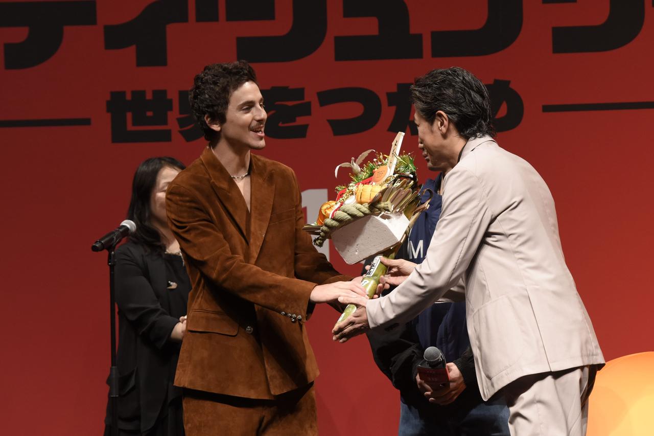 画像1: サプライズゲスト・窪塚洋介が登壇！ 新旧“卓球映画”の主役が共演