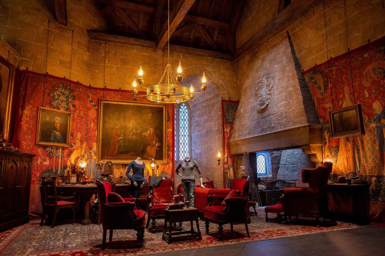 画像: グリフィンドールの談話室