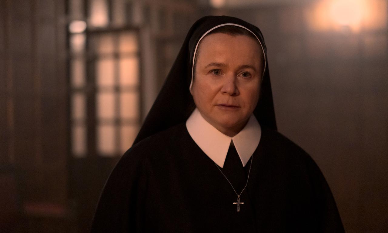 画像: シスター・メアリー（エミリー・ワトソン）