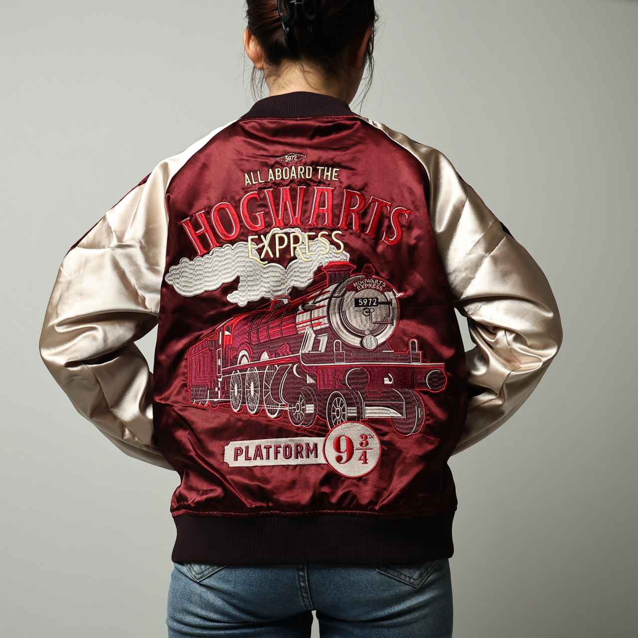 画像8: ハリー・ポッター×ファッション　羽織るだけでコーディネートの主役に！