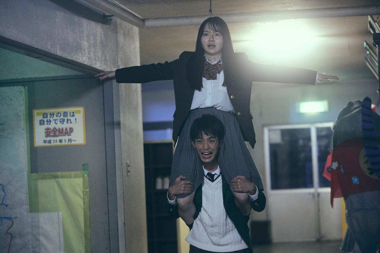 画像2: 愛(山田杏奈)と優(青木柚)も組体操!組体操で体感する集団行動の恐怖と衝撃『NEW GROUP』場面写真一挙解禁