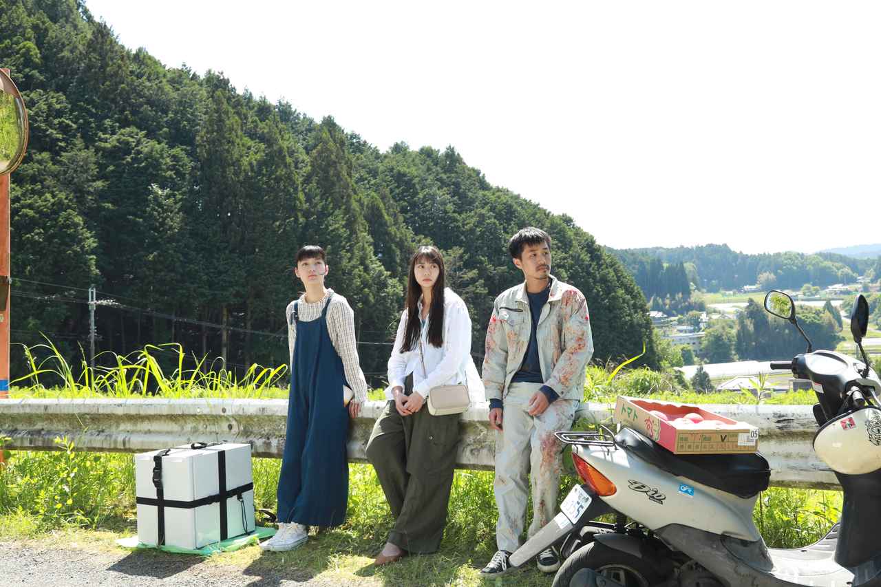 画像1: 山下リオ × 祷 キララ：
映画『トランジット・イン・フラミンゴ』インタビュー