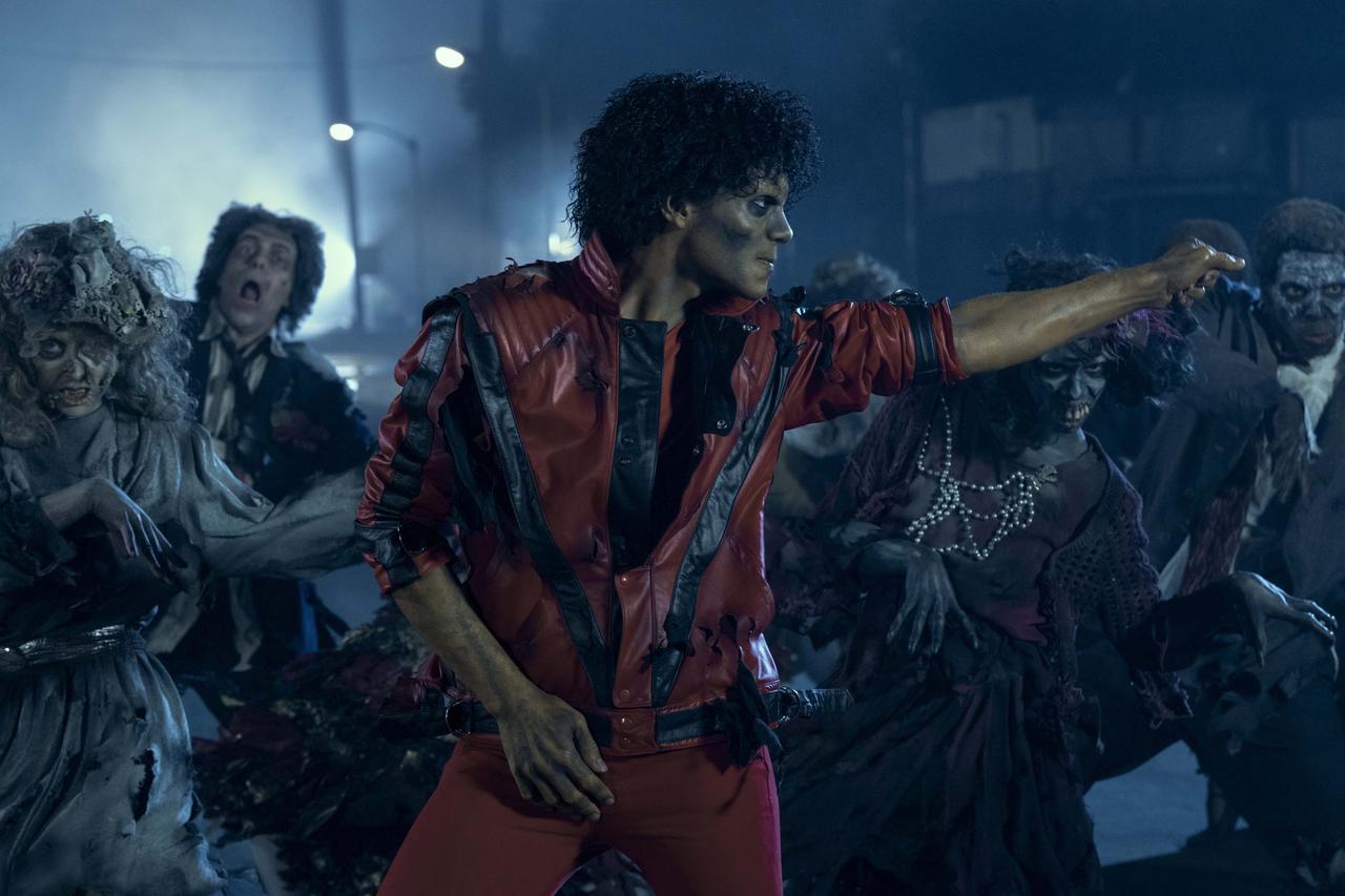 画像: 『Michael/マイケル』でジャファーが見せる「スリラー」パフォーマンス・シーン