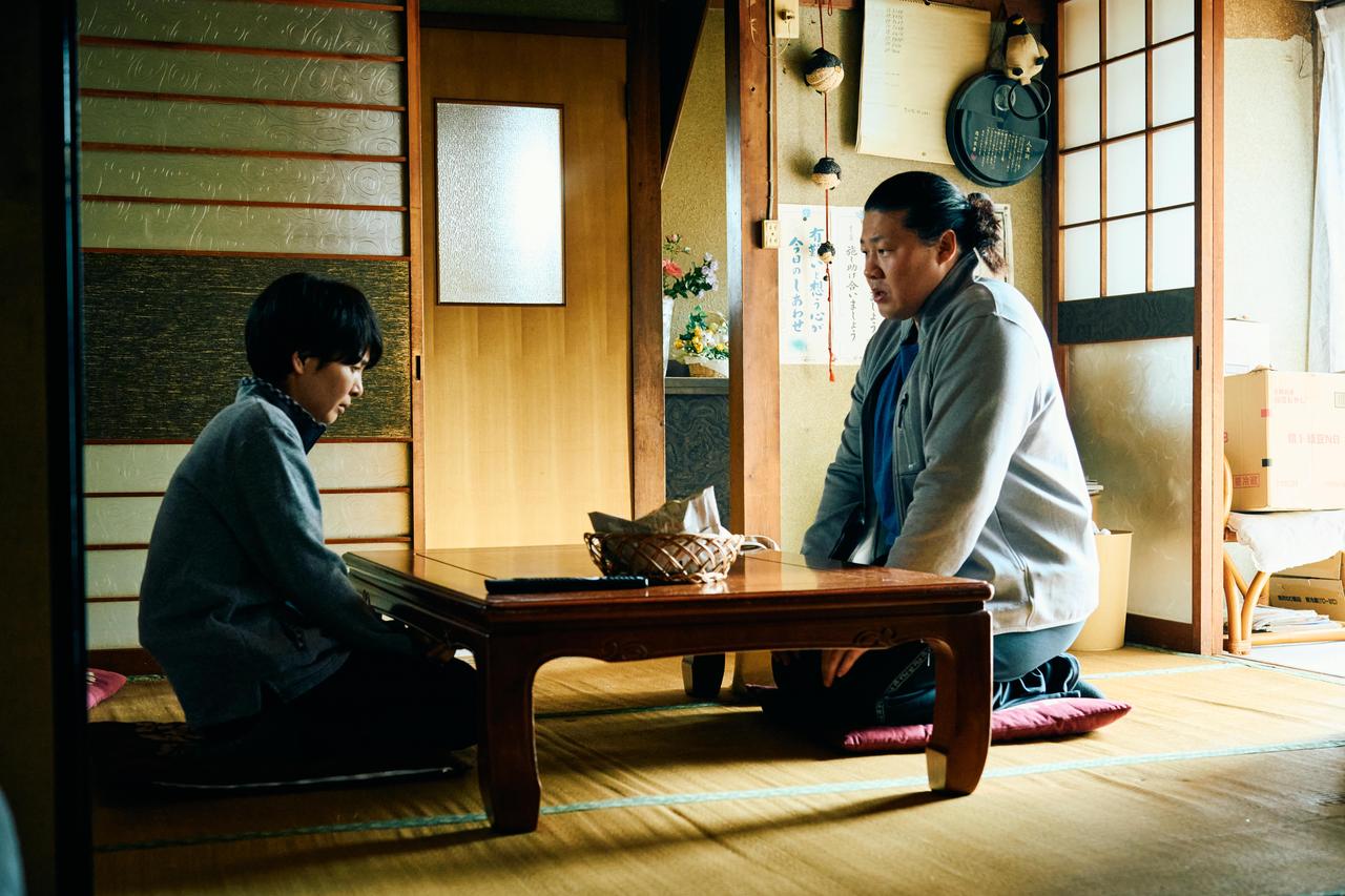 画像2: 「なだめる側」の西を主役に据えて客観的な視点から覗き見た過去の自分