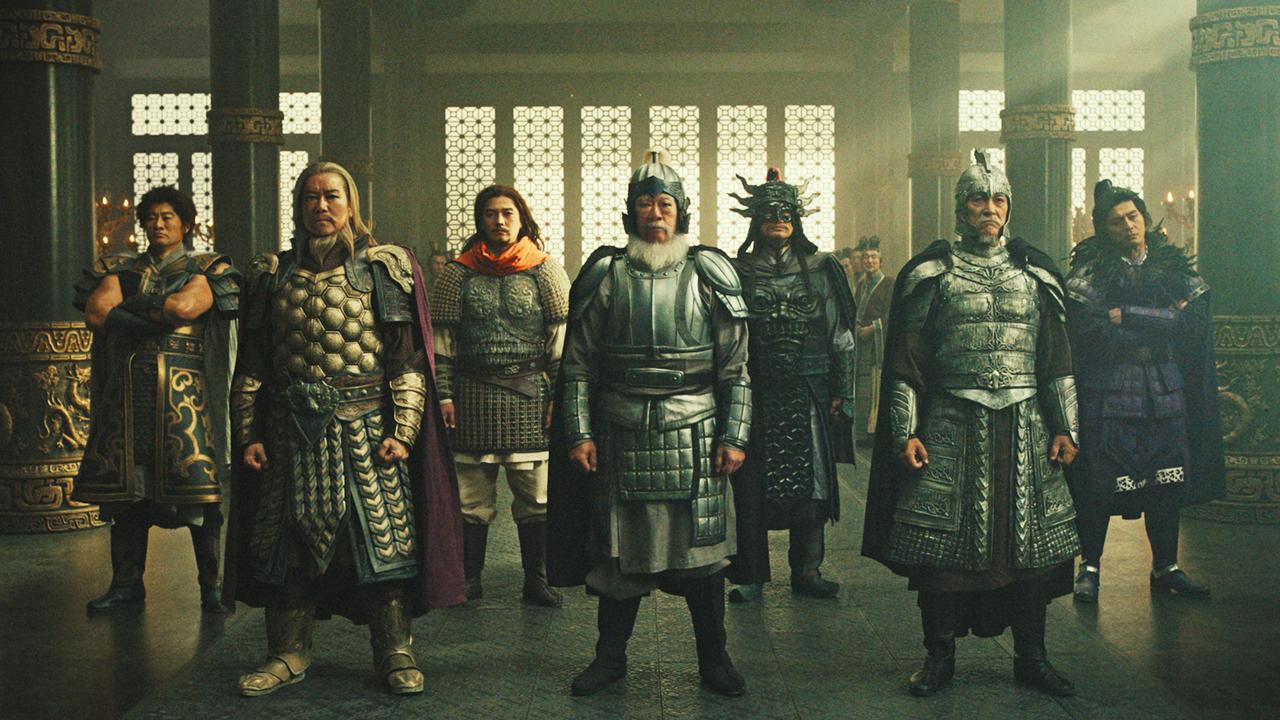 画像: 「馬陽の戦い」で大将軍・王騎から矛を引き継いだ主人公・信は、 さらなる高みを目指し、激動の戦場へと身を投じる。