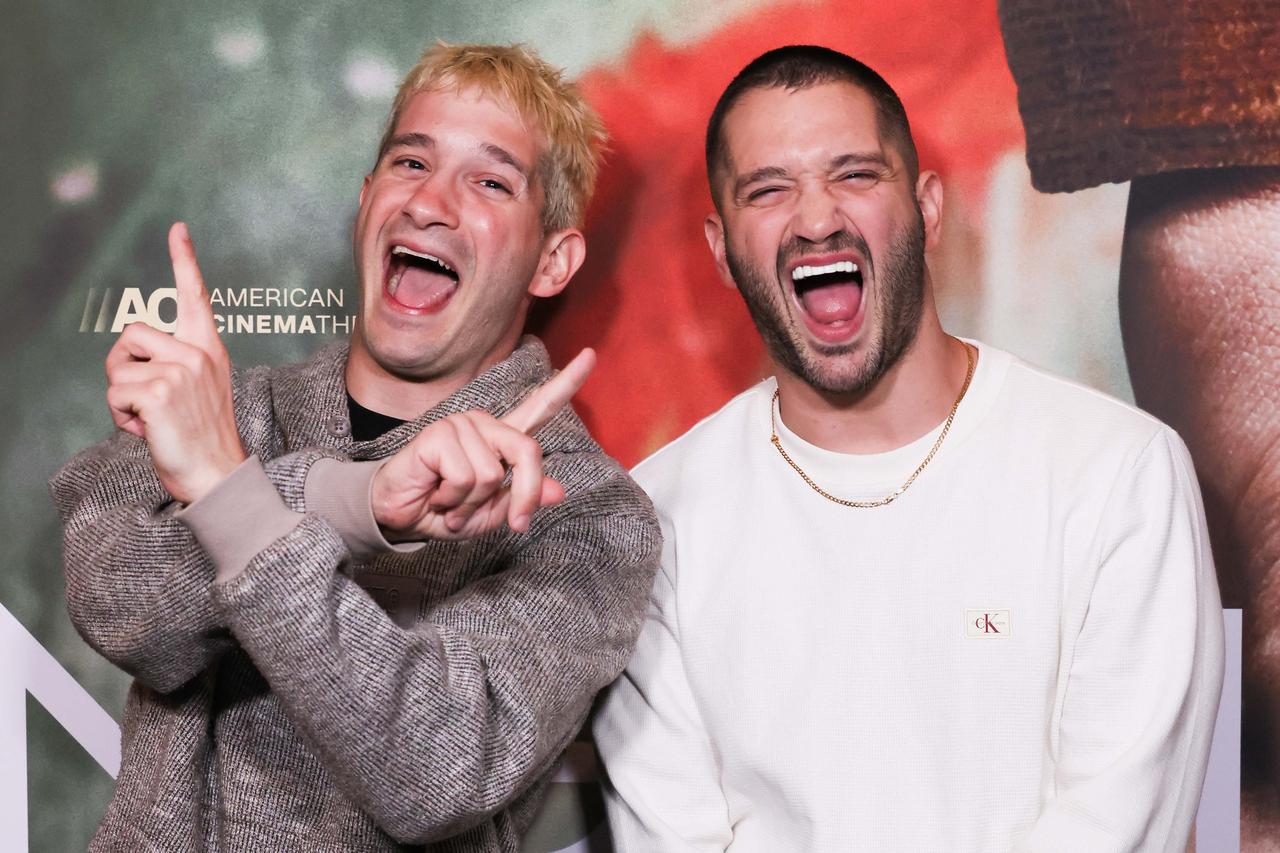 画像: ダニー&マイケルのフィリッポウ兄弟 Photo by Paul Archuleta/Getty Images