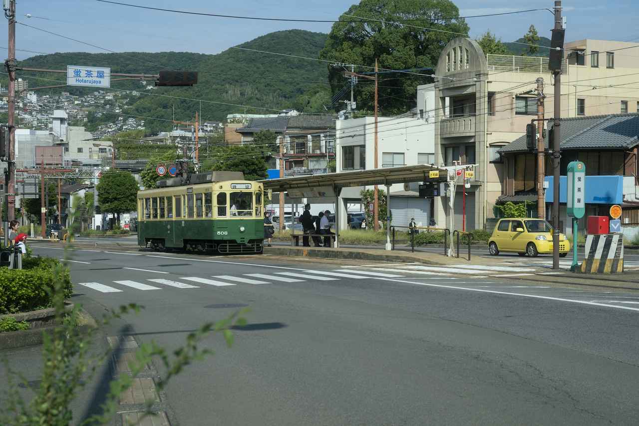 画像1: 福原遥&細田佳央太が長崎を駆け抜ける