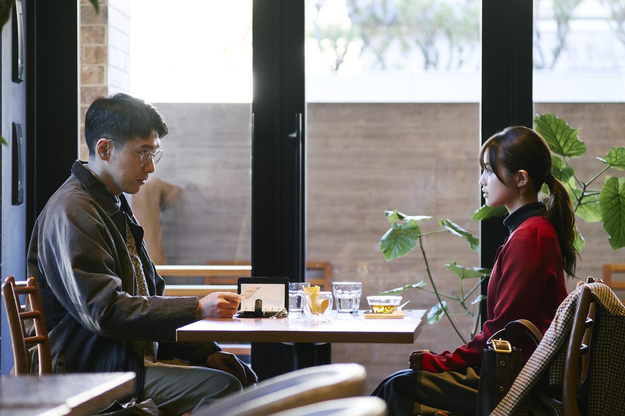 画像1: 和真と美令、二人の心の距離を映し出す