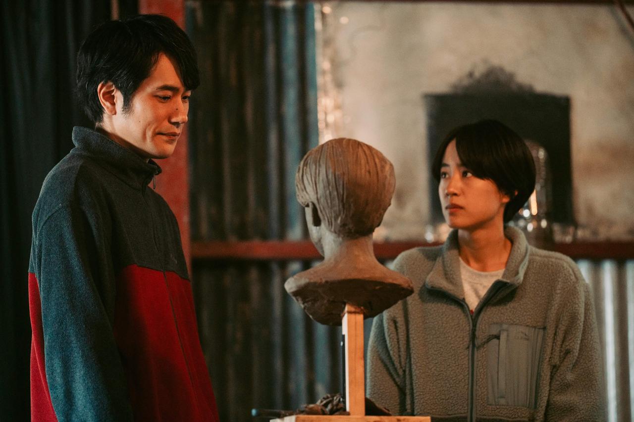 画像2: 俳優と人物が重なり合い、キャラクターは生き始める