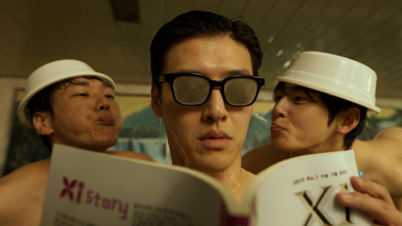 画像3: 自身の友情から生まれた、笑って楽しめる物語
