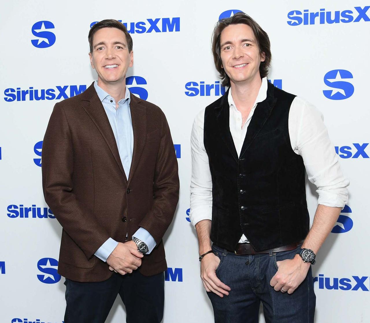 画像: ジェームズ&オリバー・フェルプス(左がオリバー、右がジェームズ) Photo by Gary Gershoff/Getty Images