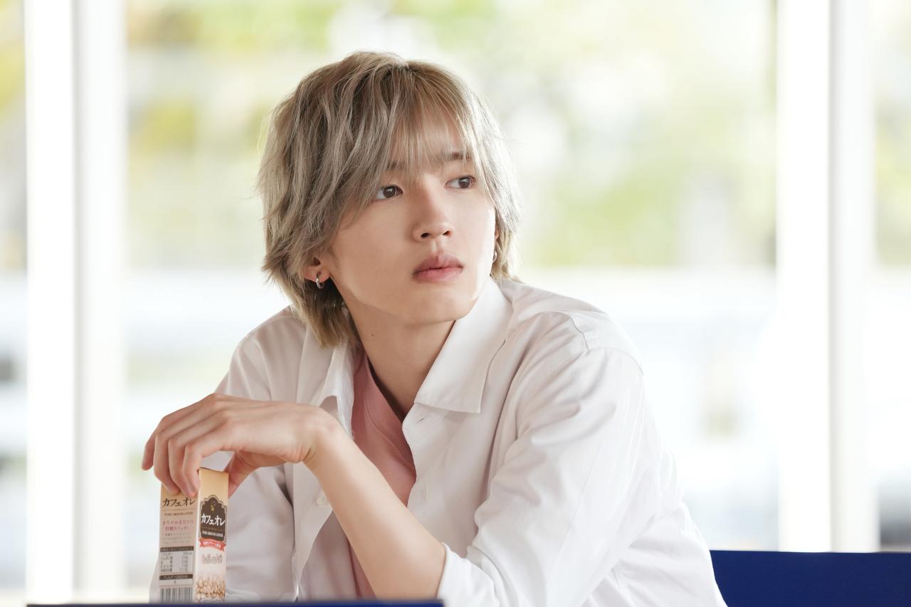 画像: 道枝駿佑が体現した、琥珀の“王子”と素顔