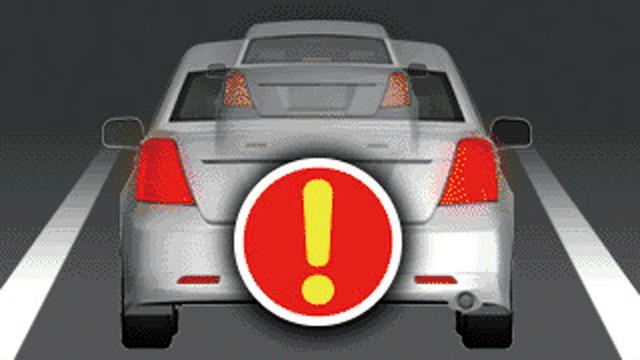 画像: 前方車両が発進すると知らせてくれる機能や接近し過ぎ注意などの機能も搭載する。