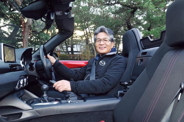 画像: ロードスターの生みの親、山本修弘開発主査。なかなか聞くことのできない開発秘話はとても興味深かった。