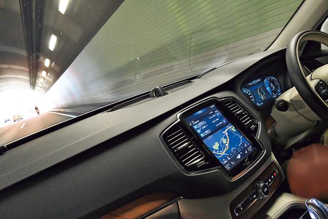 画像2: 【試乗】ボルボ XC90 T8 ツインエンジン AWD インスクリプションの長距離ドライブを堪能