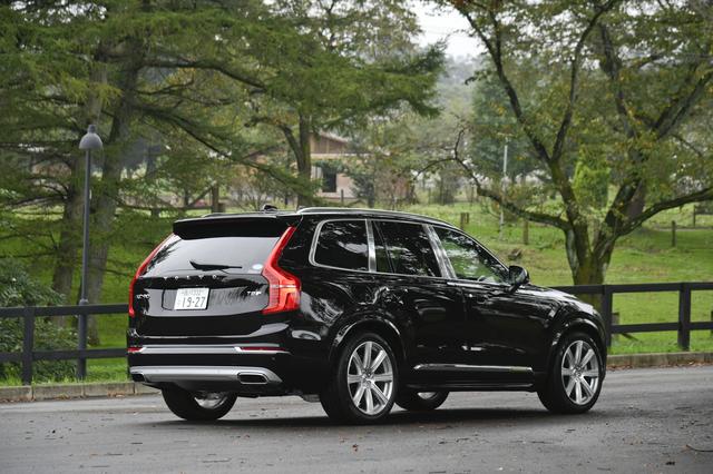 画像: 実に贅沢な仕様でこれならば、VIPのショーファーカーとして、大いに活躍できることは間違いない。