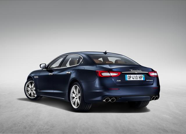 画像: クアトロポルテ SQ4 グランルッソ。最高出力410psのV6ツインターボを搭載するオンデマンド4WDモデル。