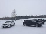 画像: スラローム、旋回、雪山、モーグル、フルブレーキング、坂道発進など、さまざまな状況を安全に体験できるようになっていた。