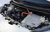 画像3: 加速も制動もモーターが効率よくコントロール