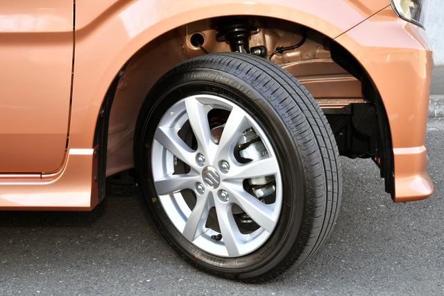 画像: 試乗車のタイヤは155/65R14サイズのブリヂストン・エコピアEP150。