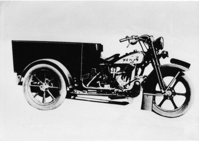 画像: ダイハツの原点である、小型三輪車「ダイハツ」号。