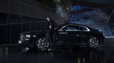 画像: 「ブラックバッジ」は、レイス(写真)とゴーストに設定される特別仕様車。マーブルブラックをメインカラーに仕立てられたたたずまいが、妖しい色気を放ってみせる。