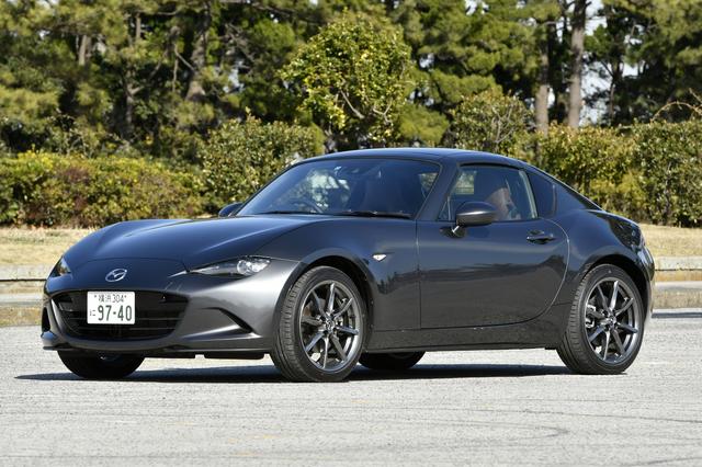 画像: トラディショナルなファストバック風クーペスタイル。