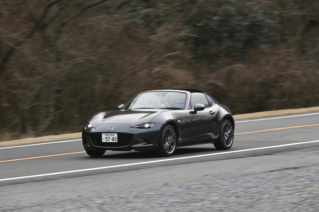 画像1: マツダ ロードスターRF VS 6速MT仕様車。
