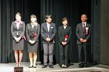 画像: 写真中央が鈴木ケンイチ氏。ちょっと緊張しているようです…。