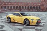 画像: レクサスLC500。5LのV8DOHCエンジンの最高出力は477ps。